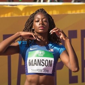 Meet your Posher, Taylor